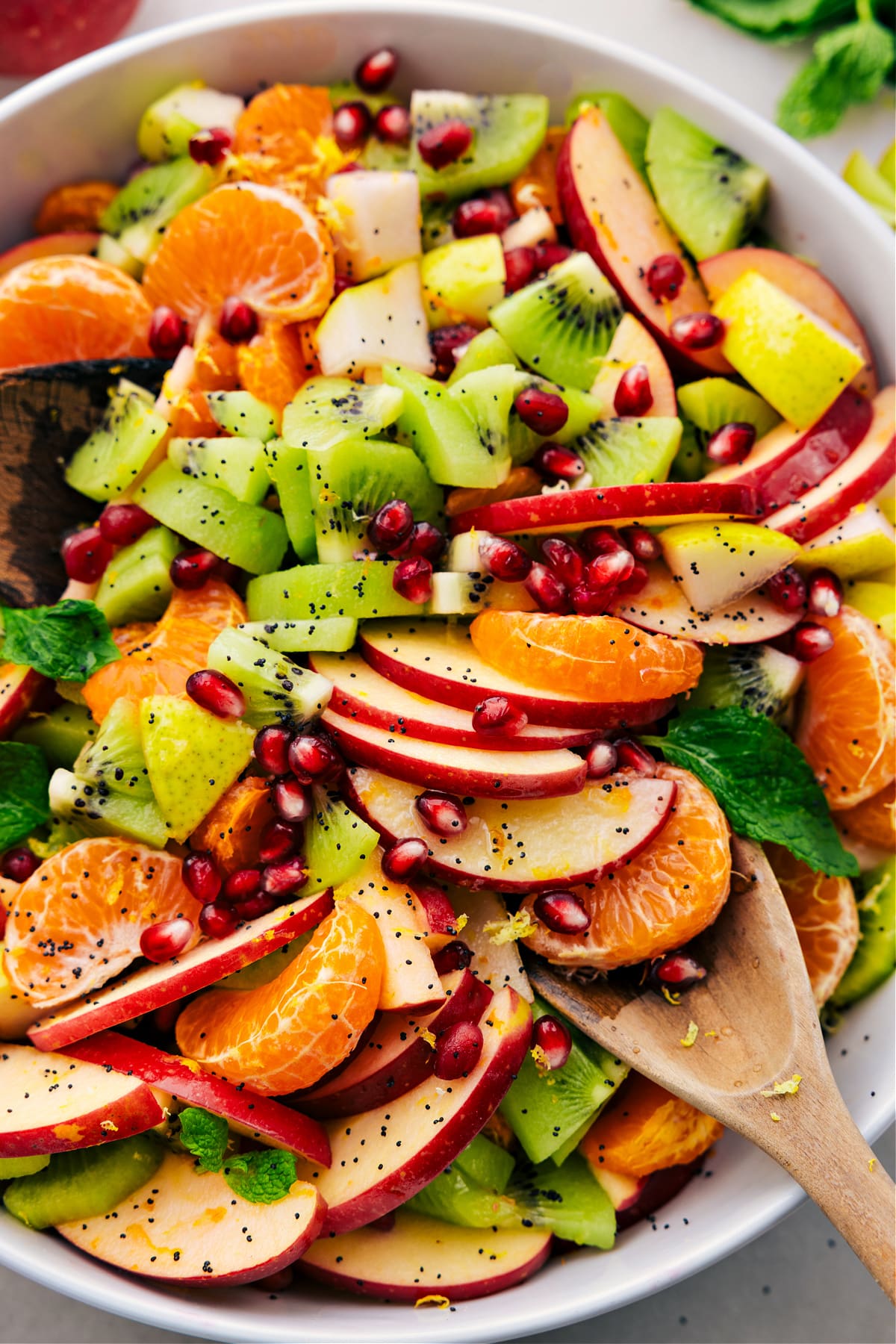 Mastering Winter Fruit Salad: Freshness Tips & Lemon Poppy Seed Dressing Recipe